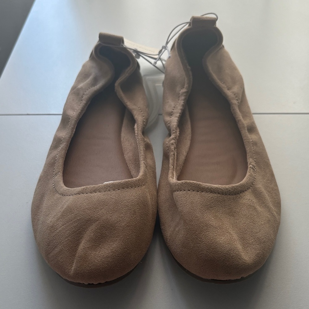 Universal Thread Brown Flats